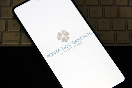 Ponta dos Ganchos Exclusive Resort - Atualmente passando a ser Awasi Santa Catarina -Renomado hotel de luxo adults-only localizado em uma pen&iacute;nsula particular em Governador Celso Ramos, SC.