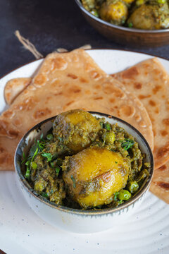 Sobuj Aloor Dum with Paratha | Bengali Green Masala Potato Curry | Spiced Potato Dum Aloo with Flatbread | Traditional Indian Vegetarian Meal