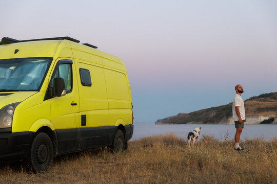 Calm Rest Road Trip Stop With Beautiful View