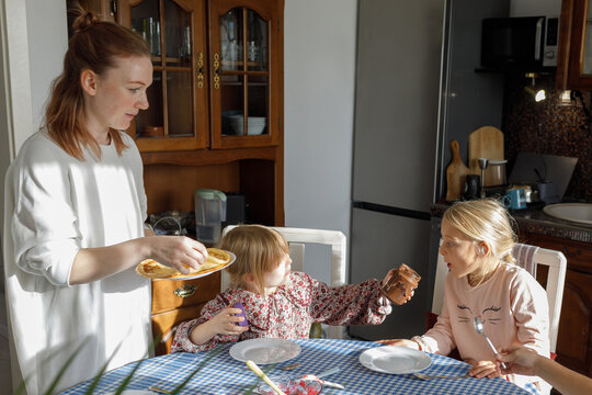 Pancakes for breakfast for the whole family