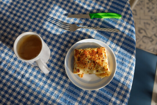 Morning light breakfast