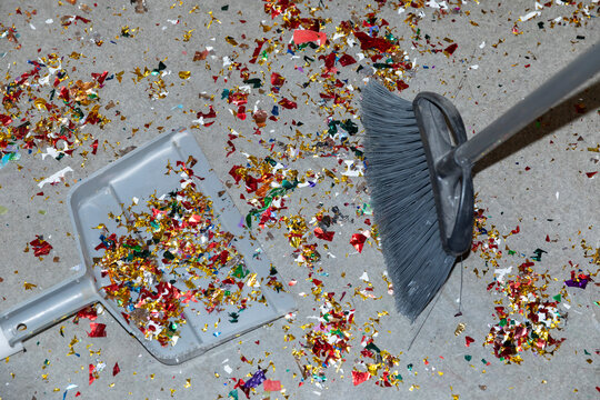 Dust pan Broom clean Party glitter clean up 