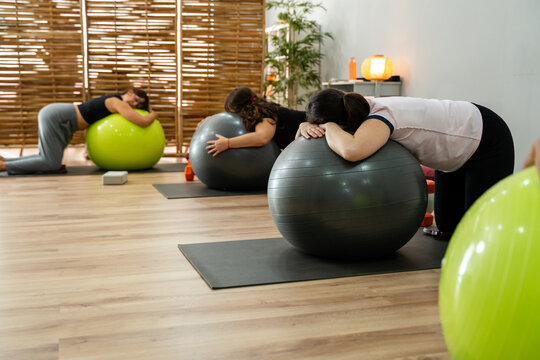 Prenatal class supported rest