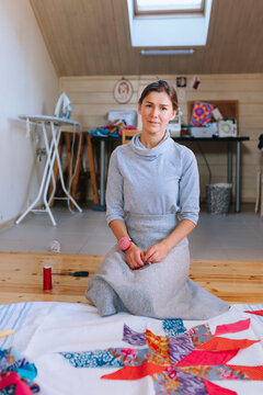 Creative Moments in a Cozy Craft Space With Colorful Fabrics