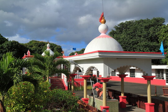 Vibrantly decorated Maheswarnath Mandir Temple facade
