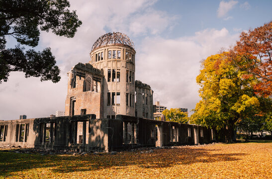 Atomic Bomb Dome, Hiroshima, Fall, travel Japan