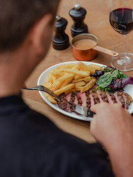 Steak and chips 