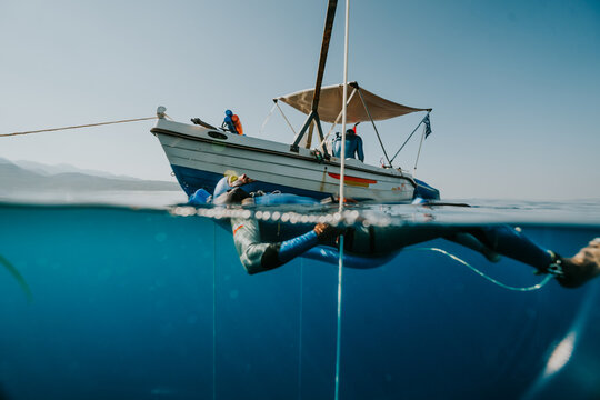 freediver supported breath up