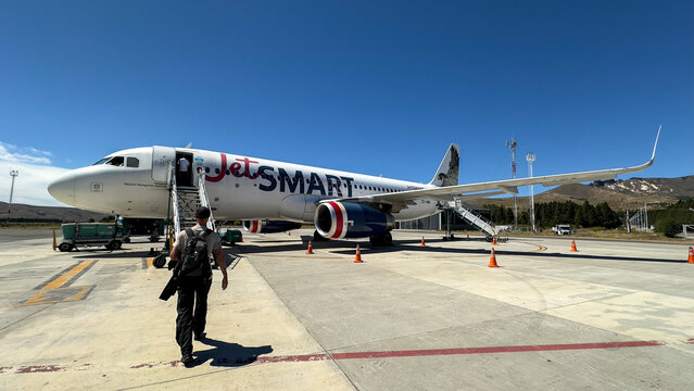 JetSMART airplane on tarmac at San Martin Airport, Rio Negro, Argentina. February 10, 2026.