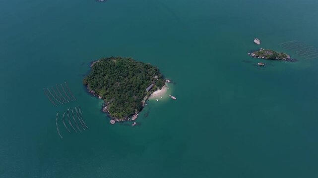 Ilha do Malvao And Ilha dos Micos With Seaweed Aquaculture In The Bay of Paraty, Rio de Janeiro, Brazil. - aerial shot