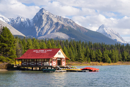 Maligne Lake near Jasper, Alberta, Canada.