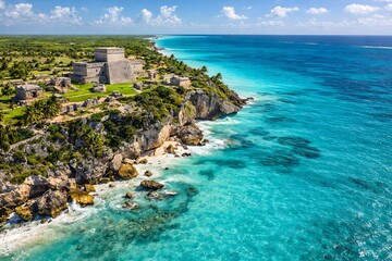 Fototapeta premium Turquoise Waters Of Tulum Cliffs Caribbean Coastline