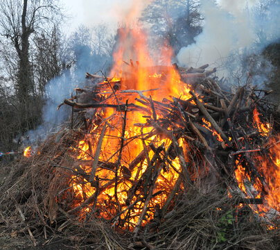 Osterfeuer