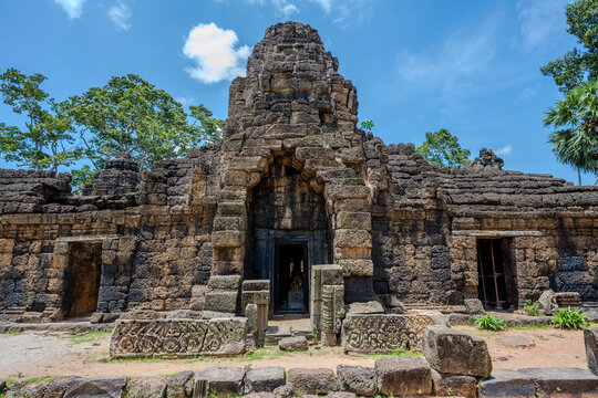 Ancient stone temple entrance at Prasat Tonl&eacute; Bati in Cambodia