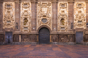 Obraz premium In the historic center of Zaragoza