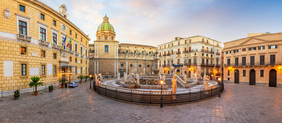 Fototapeta premium Palermo, Italy with the Praetorian Fountain