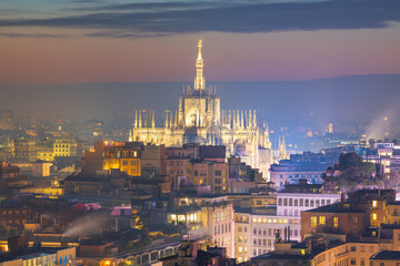 Fototapeta premium Milan, Italy at Dusk