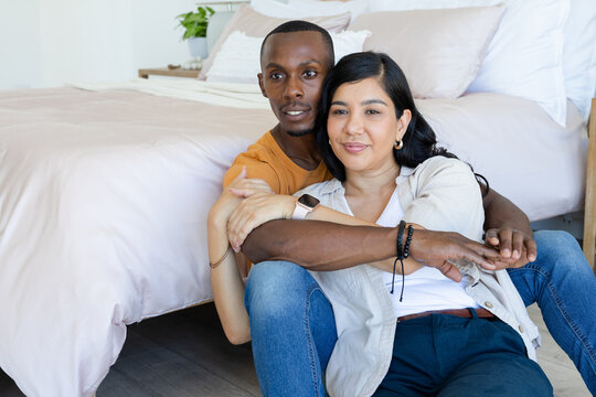 Mission analyst+assistant reviewing impulsive coplanar burns for 400x500km rendezvous in LEO 4 revs