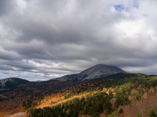 Obraz premium Panoramic view from Mount Dirfys on the island of Evia in Greece