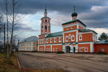 Naklejka premium The Gate Church of the Ascension of the Lord of the Vyazma Ioanno-Predtechensky convent on a sunny morning, Vyazma, Smolensk region, Russia