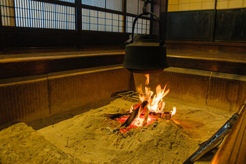 囲炉裏の炎