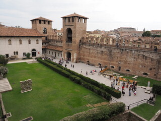 イタリア　ヴェローナ　カステルヴェッキオ博物館