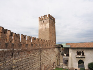 イタリア　ヴェローナ　カステルヴェッキオ博物館