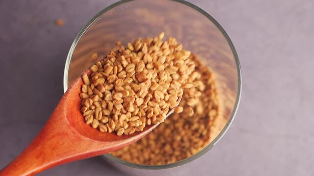 Showing the process of using fenugreek seeds in cooking