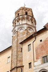 Fototapeta premium Octangular leaning bell tower of the San Nicola church in Pisa, Italy
