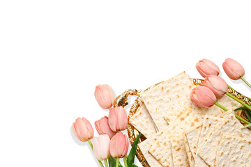 Fototapeta premium Passover features matzah and pink tulips on a tray, isolated, PNG