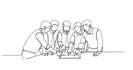 Obraz premium Diverse group of adults collaborating over tablet. No editable stroke