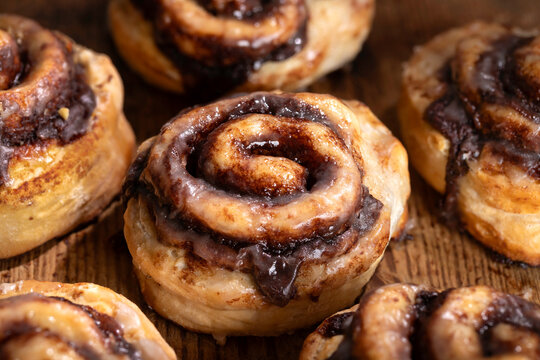 Fresh glazed cinnammon rolls closeup