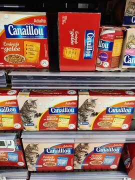Saujon, France - January 24, 2026: Intermarche. Canailleou cat food products displayed on a supermarket shelf, featuring various flavors and packaging designs for adult cats