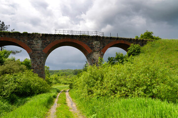 kamienny most w Glaznotach © marsad