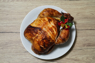 クリスマスを彩る丸鶏のローストチキン