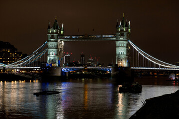 Obraz premium Tower bridge by night, London, UK