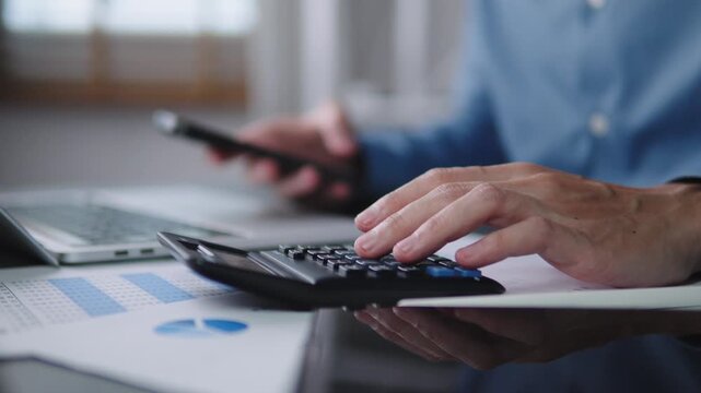 Accounting for business men: calculating income and expenses, analyzing investment reports, concepts of annual tax planning, and financial and tax systems.