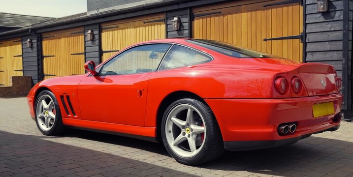 Ferrari 550 Maranello, red sports car.