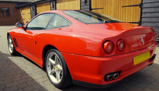 Ferrari 550 Maranello, red sports car.