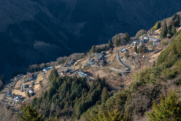 おおぎびら展望台から望む下栗の里