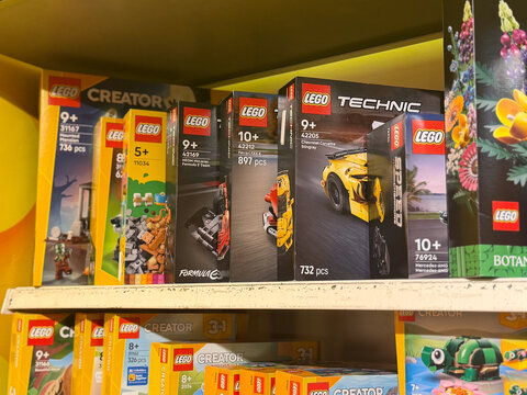 Shelf of lego technic and creator boxed sets