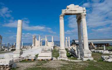 Ruins of Laodikeia Antik Kenti in Denizli, Turkey, featuring ancient architecture, stone structures, and scenic historical landscape in the Aegean region.