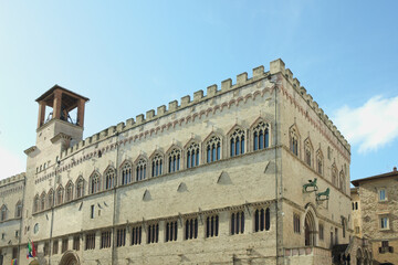 Obraz premium Perugia, Umbria Region, Italy - The Palazzo dei Priori or Palazzo comunale, one of the best examples in Italy of a public palace from the communal era. 