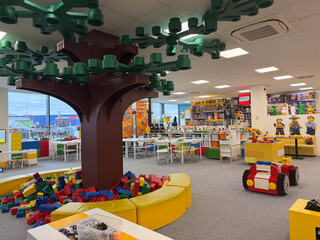 Naklejka premium Lego indoor play area with giant tree
