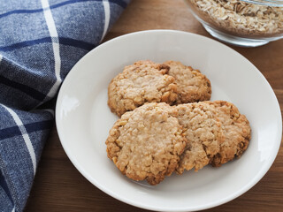 手作りのオートミールクッキー