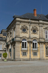 Obraz premium Historic building with ornate architecture and windows.. Royal Palace of La Granja de San Ildefonso, Spain