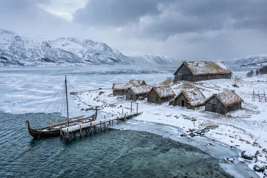 wikingersiedlung im winter 