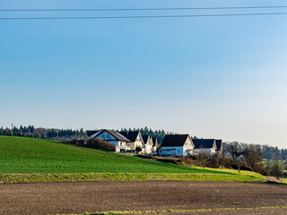 Obraz premium Wohngebiet am Ortsrand