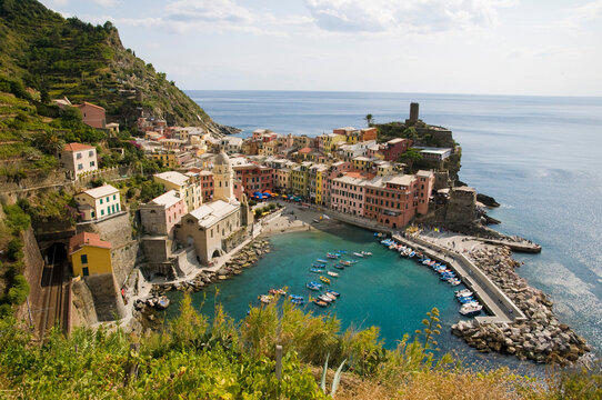 Italy, Cinque Terre,  Vernazza. One of the 5 towns on this part of the Italian Riviera