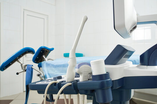 vaginal sensor for an ultrasound machine for examining woman